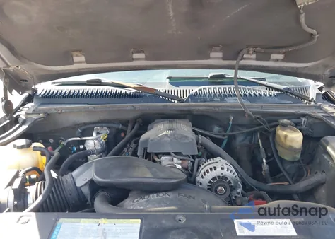 2000 Chevrolet Silverado 2500 Ls z USA, uszkodzony, nr VIN 1GCGK29U2YE328660